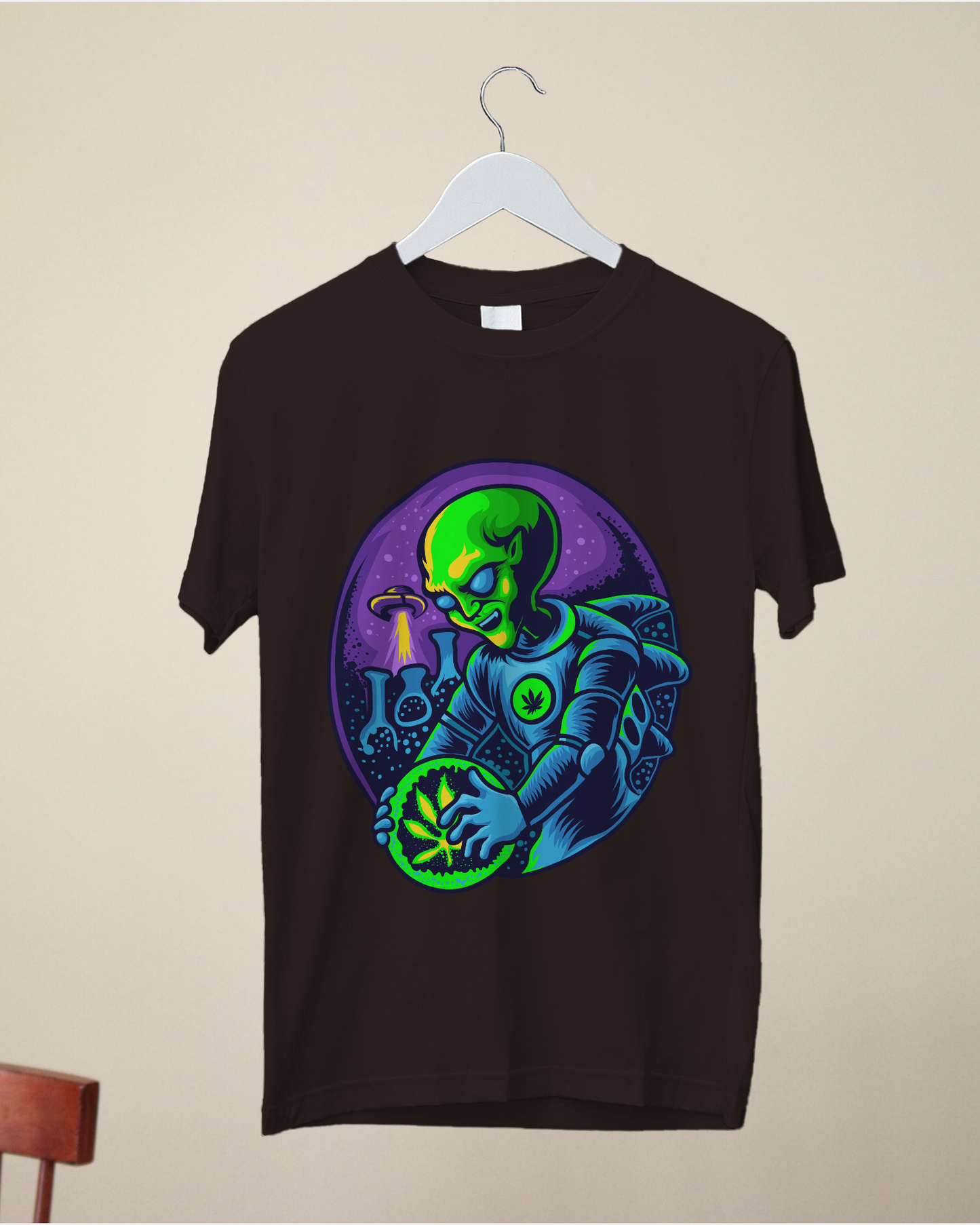 Printed Men T-Shirt | Alien research on cannabis